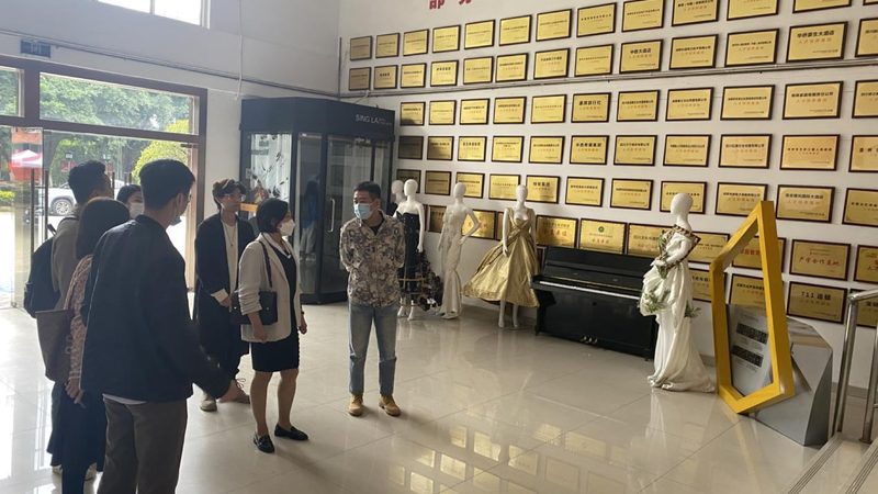 文化传媒公司法人变更与经营范围变更：顺序解析与操作要点